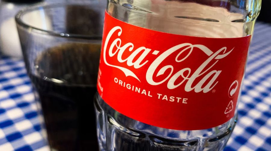 Cách Tẩy Rỉ Sét Trên Sắt Coca Cola