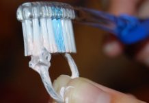 ĐÁNH BÓNG TRANG SỨC BẰNG NHỮNG MẸO VẶT HAY