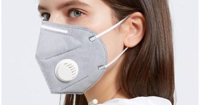 Khẩu Trang Có Than Hoạt Tính