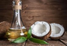 Dầu Dừa Để Được Bao Lâu Và Cách Bảo Quản Đúng ? Dầu Dừa Để Được Bao Lâu
